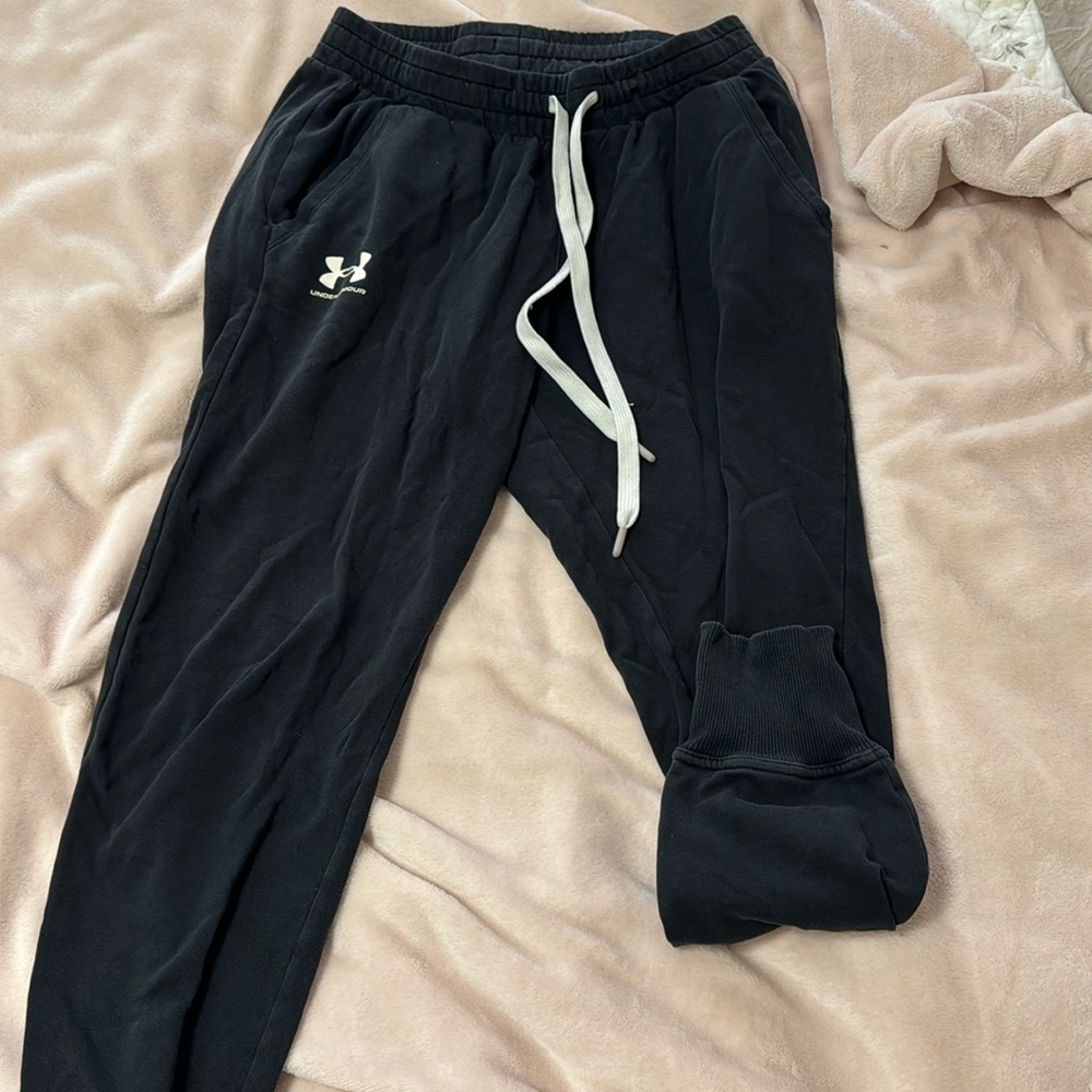 Under Armour sweats in good condition